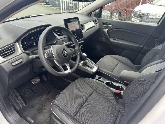 Renault Captur image 2
