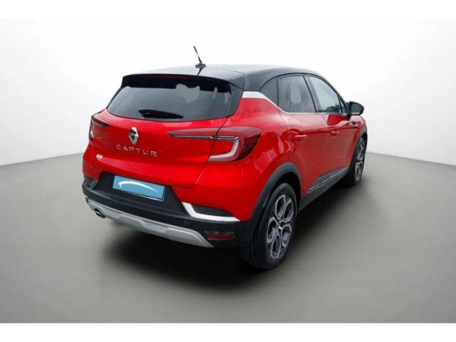 Renault Captur image 2