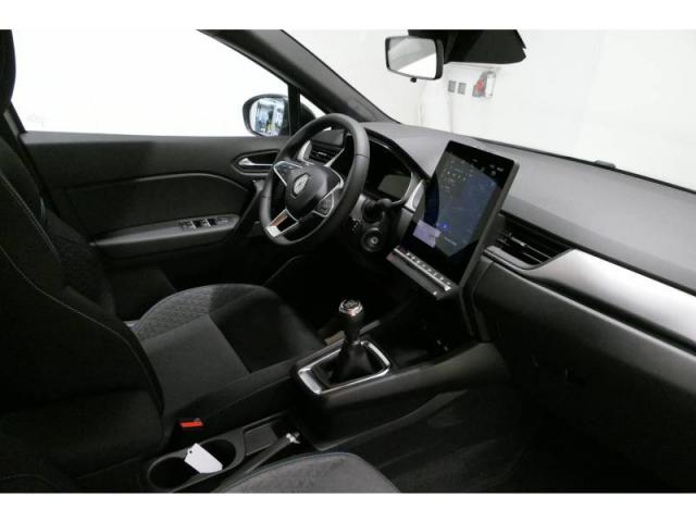 Renault Captur image 2