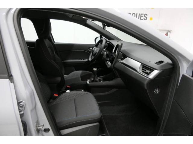 Renault Captur image 7