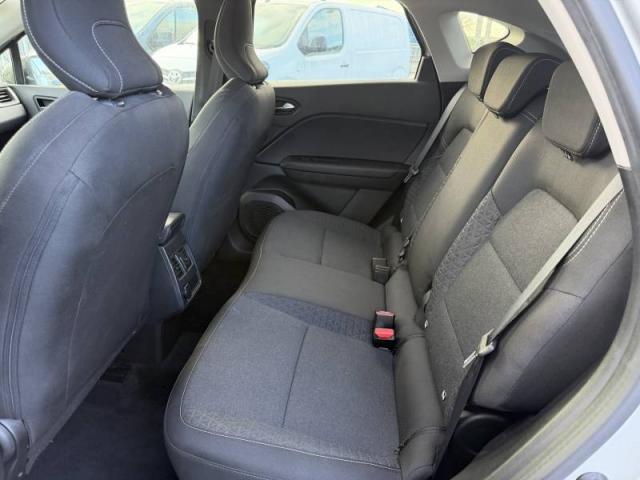 Renault Captur image 1