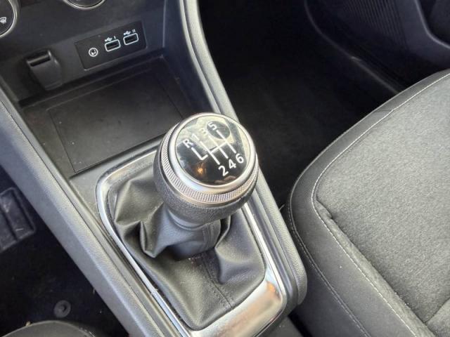 Renault Captur image 2