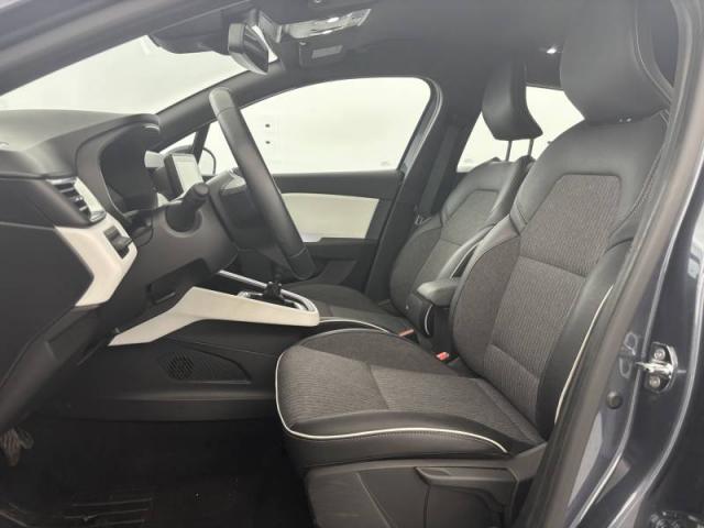 Renault Clio image 9
