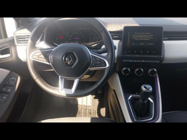 Renault Clio image 6