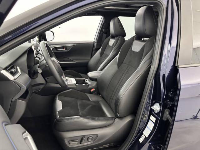 Toyota Rav4 image 7