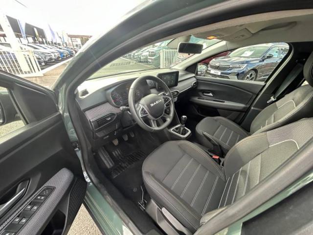 Dacia Sandero image 3