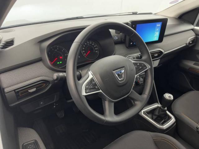 Dacia Sandero image 1