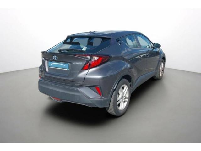 Toyota C-Hr image 2