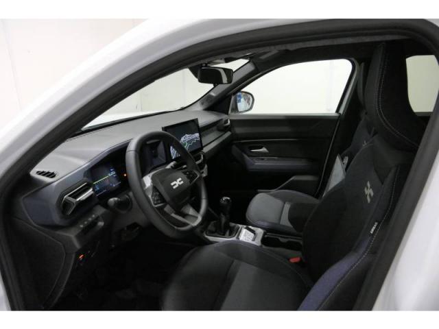 Dacia Duster image 4