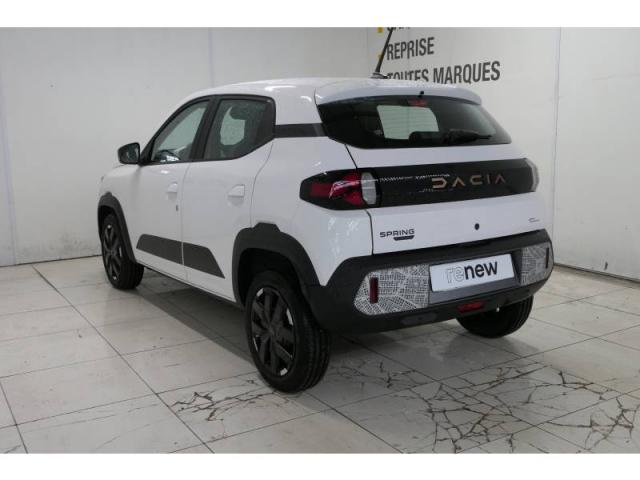 Dacia Spring image 2