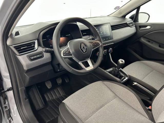 Renault Clio image 1