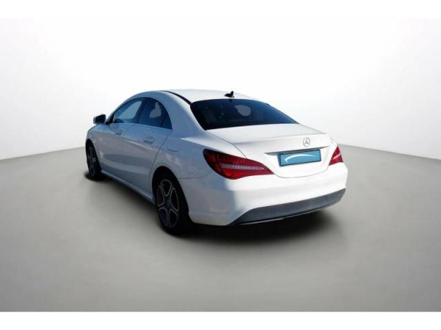 Mercedes Benz Cla image 6
