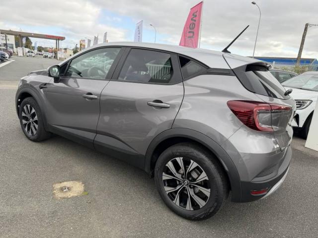 Renault Captur image 1