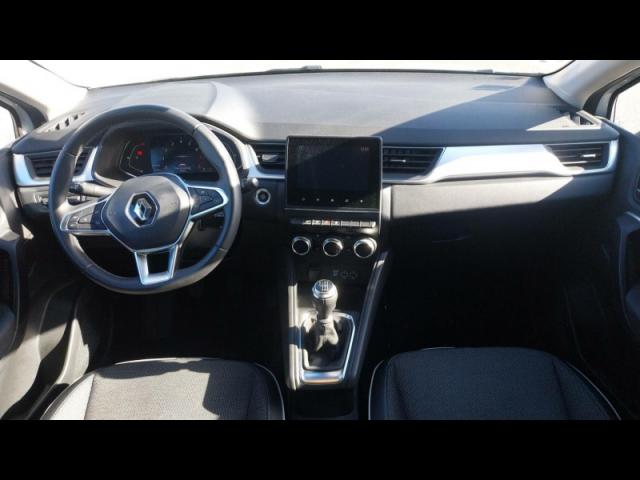 Renault Captur image 8