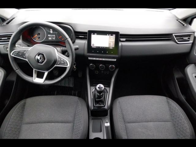 Renault Clio image 8