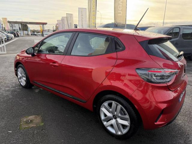 Renault Clio image 2