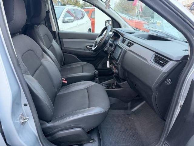 Renault Express image 8