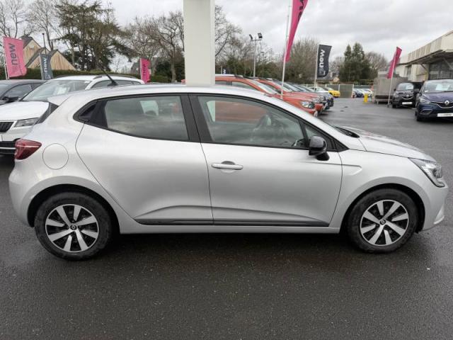 Renault Clio image 9