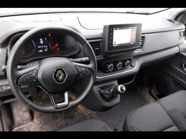 Renault Trafic image 7