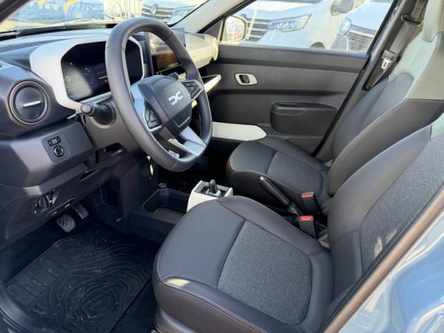 Dacia Spring image 5