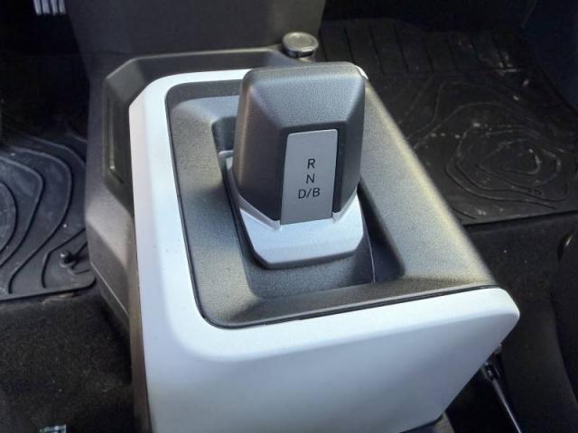 Dacia Spring image 3