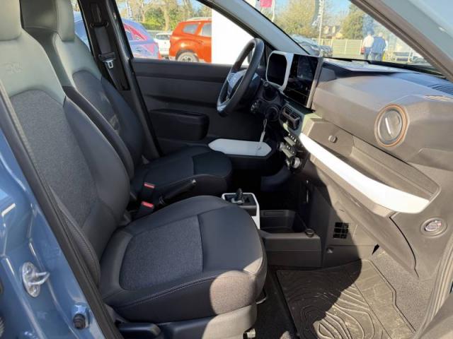 Dacia Spring image 7