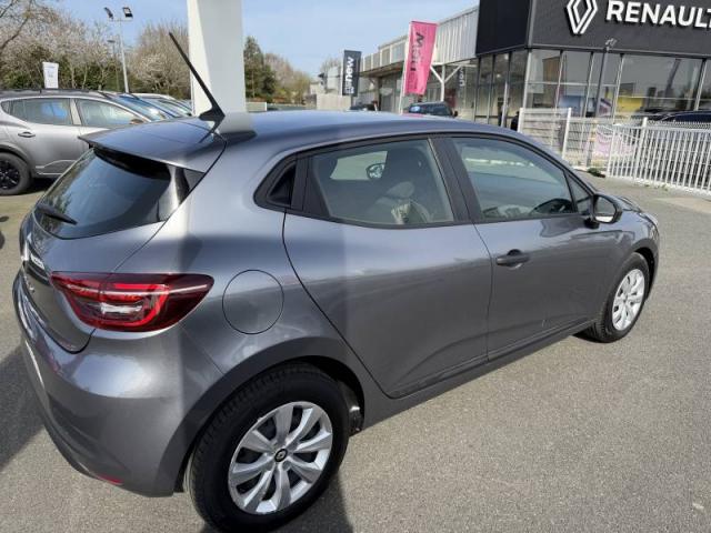 Renault Clio image 1