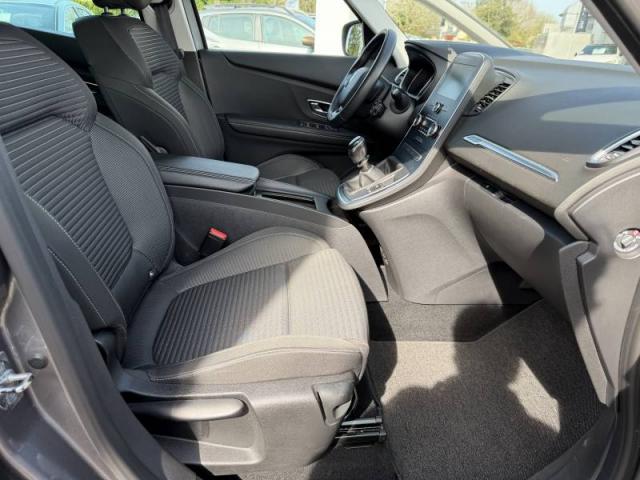 Renault Grand Scénic image 2