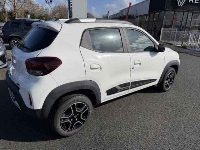 Dacia Spring image 9