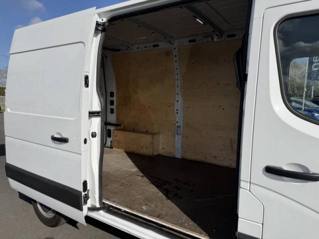 Renault Master image 4