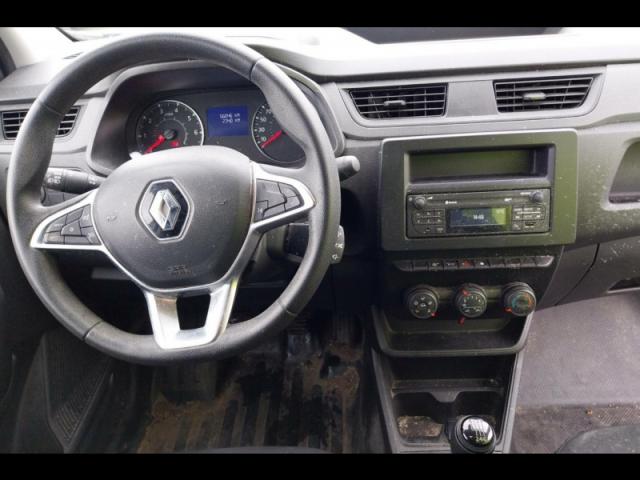 Renault Express image 8