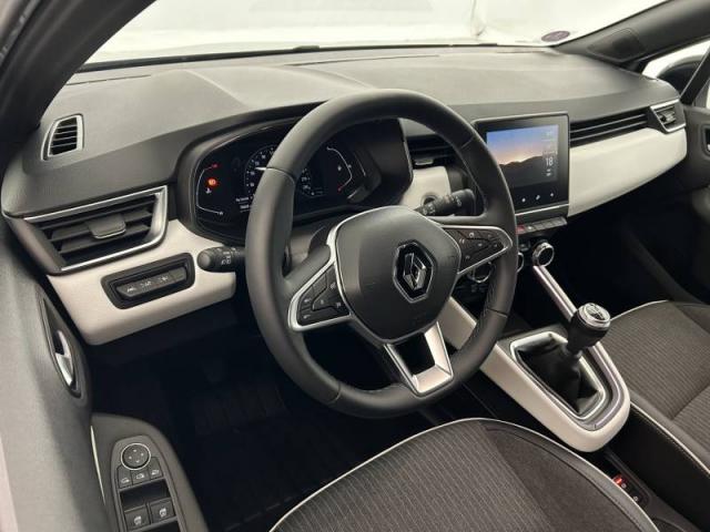 Renault Clio image 1