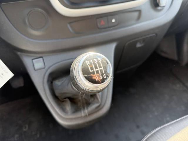Renault Trafic image 3