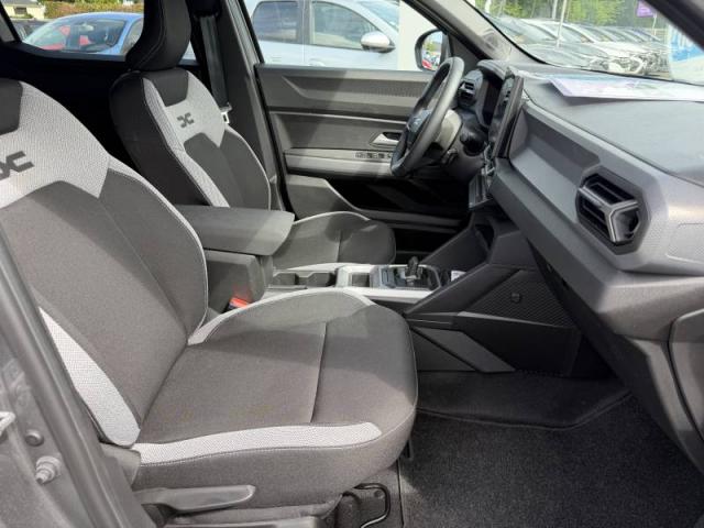 Dacia Duster image 1