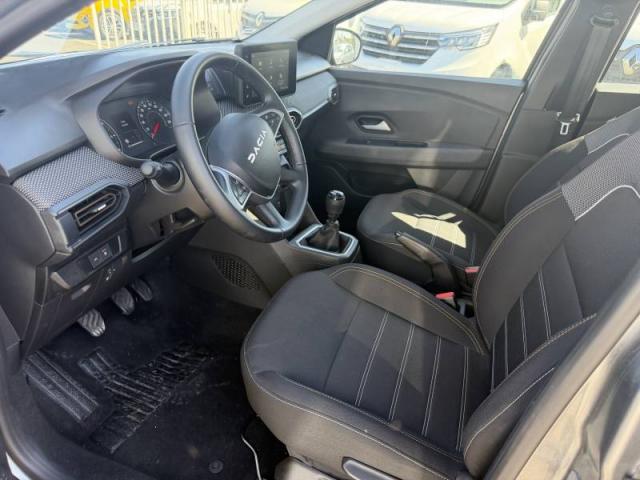 Dacia Sandero image 4
