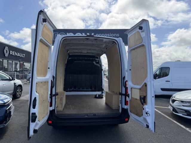 Renault Master image 7