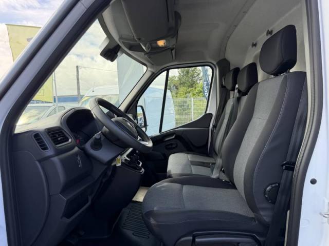 Renault Master image 3
