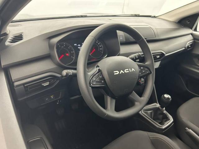 Dacia Sandero image 1