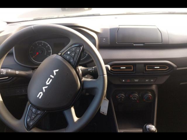 Dacia Sandero image 4