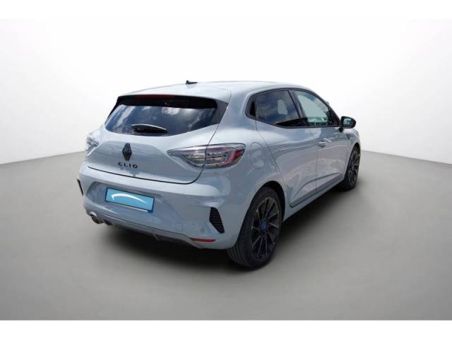 Renault Clio image 2