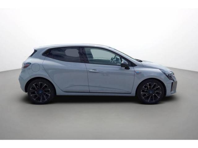 Renault Clio image 6