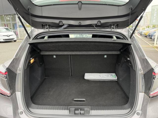 Renault Captur image 6