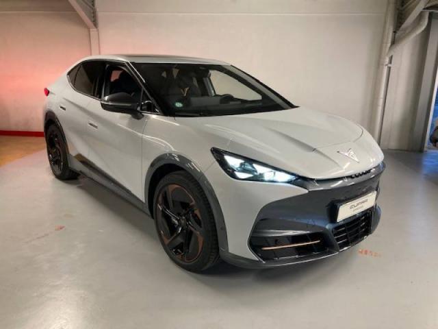 Cupra Tavascan image 1