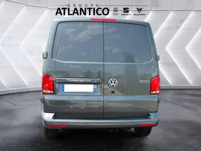 Volkswagen Transporter image 6
