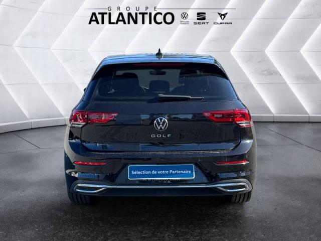 Volkswagen Golf image 9