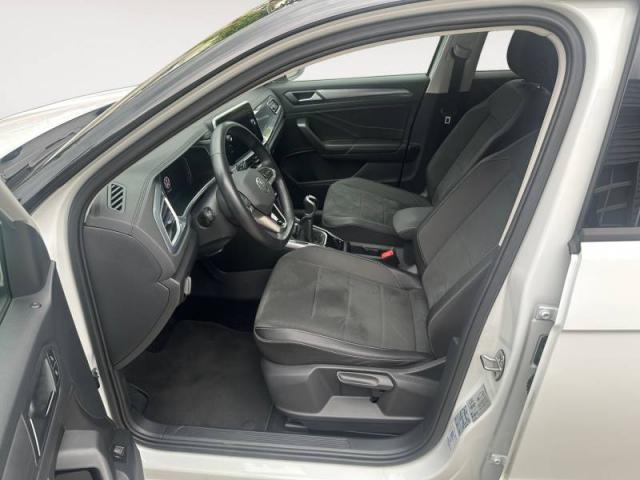 Volkswagen T-Roc image 4