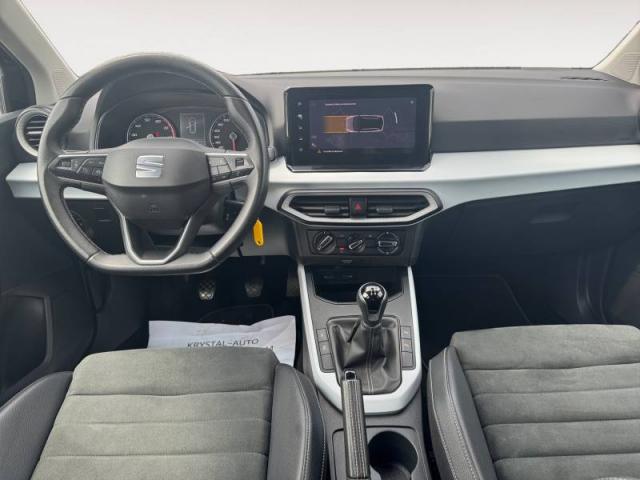 Seat Arona image 2