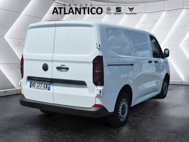 Volkswagen Transporter image 3