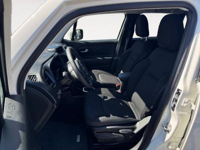 Jeep Renegade image 3