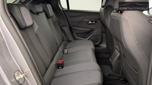 Peugeot 208 image 7